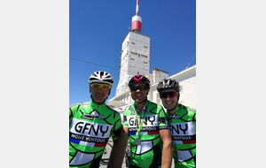 Le VCD au sommet du Ventoux