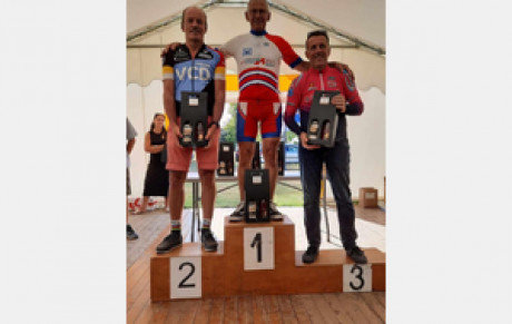 Nouveau podium pour JB