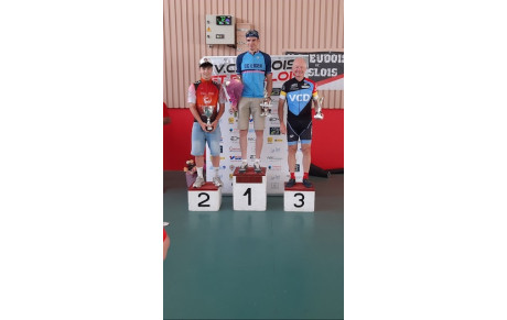 Nouveau podium pour Laurent